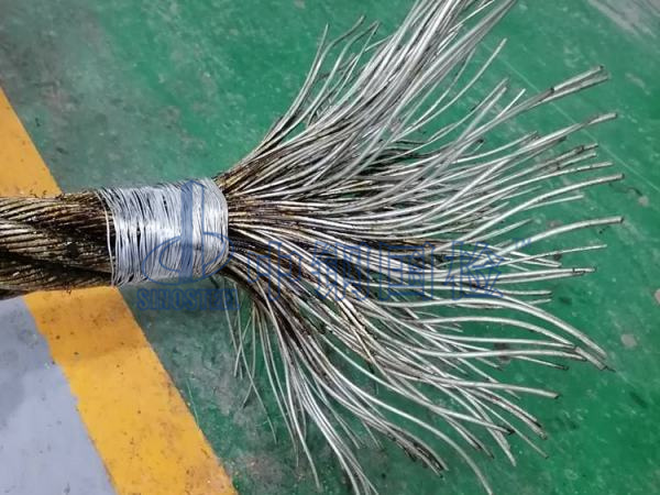 電梯鋼絲繩做拆股鋼絲檢測