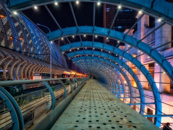 人行通道建筑鋼架構(gòu)件檢測